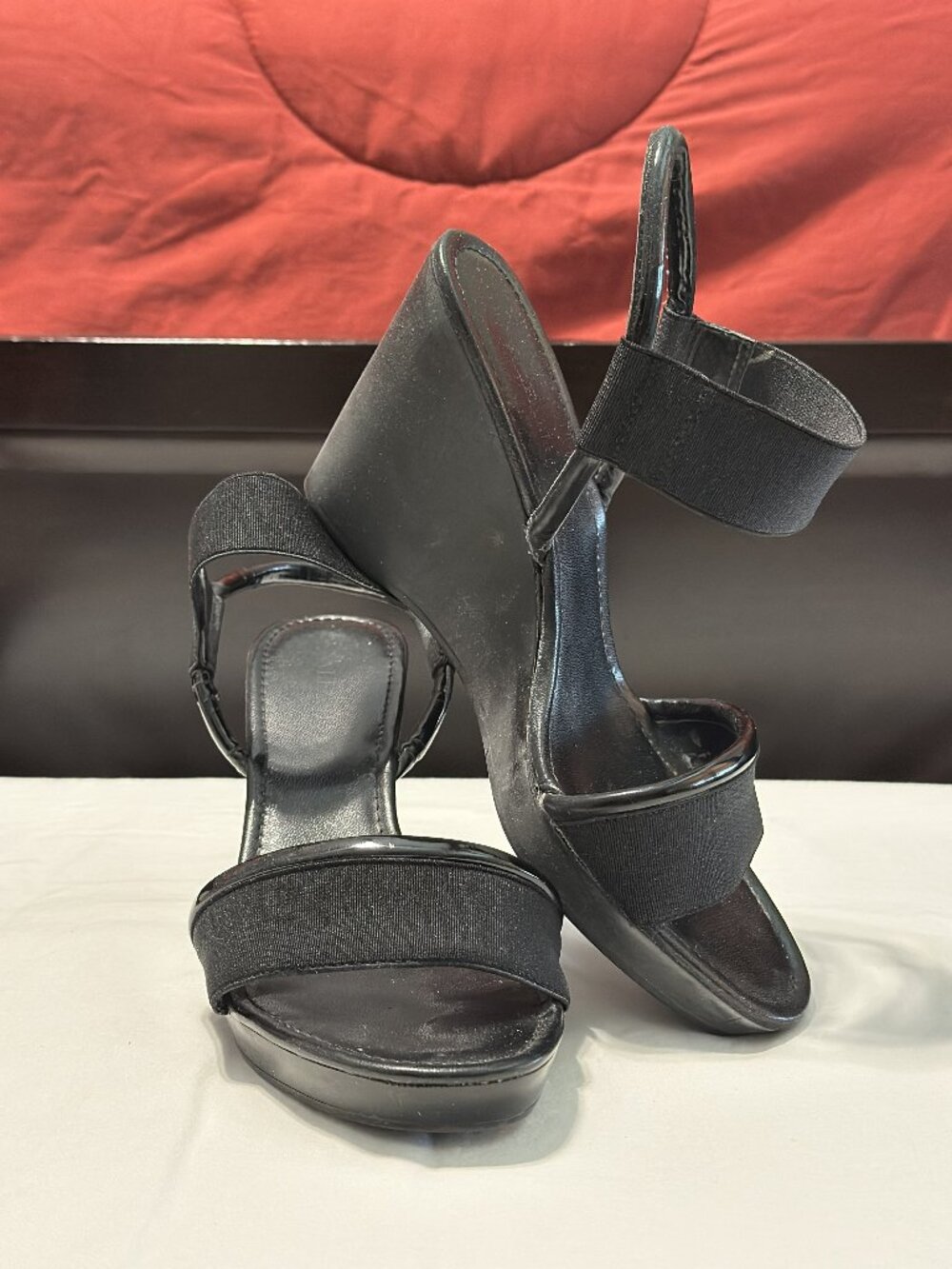 Alfani Wedge Heel Sandal Size 7.5 Black